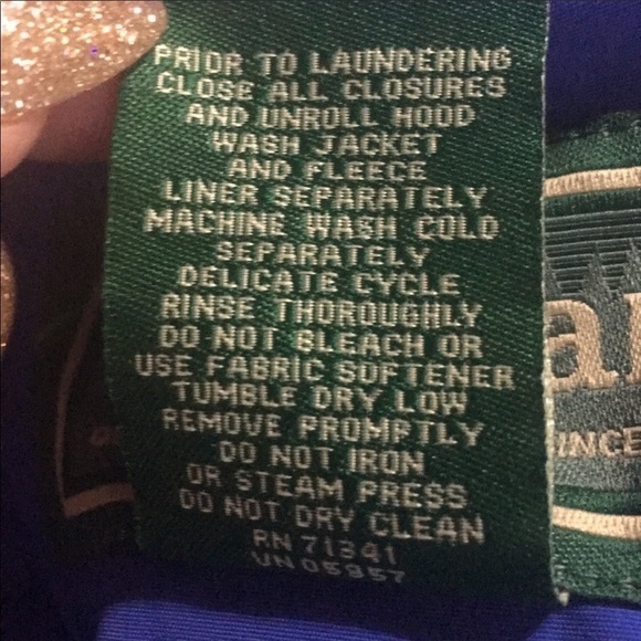 L.L Bean Storm Chaser Rain Jacket. - Picture 13 of 14